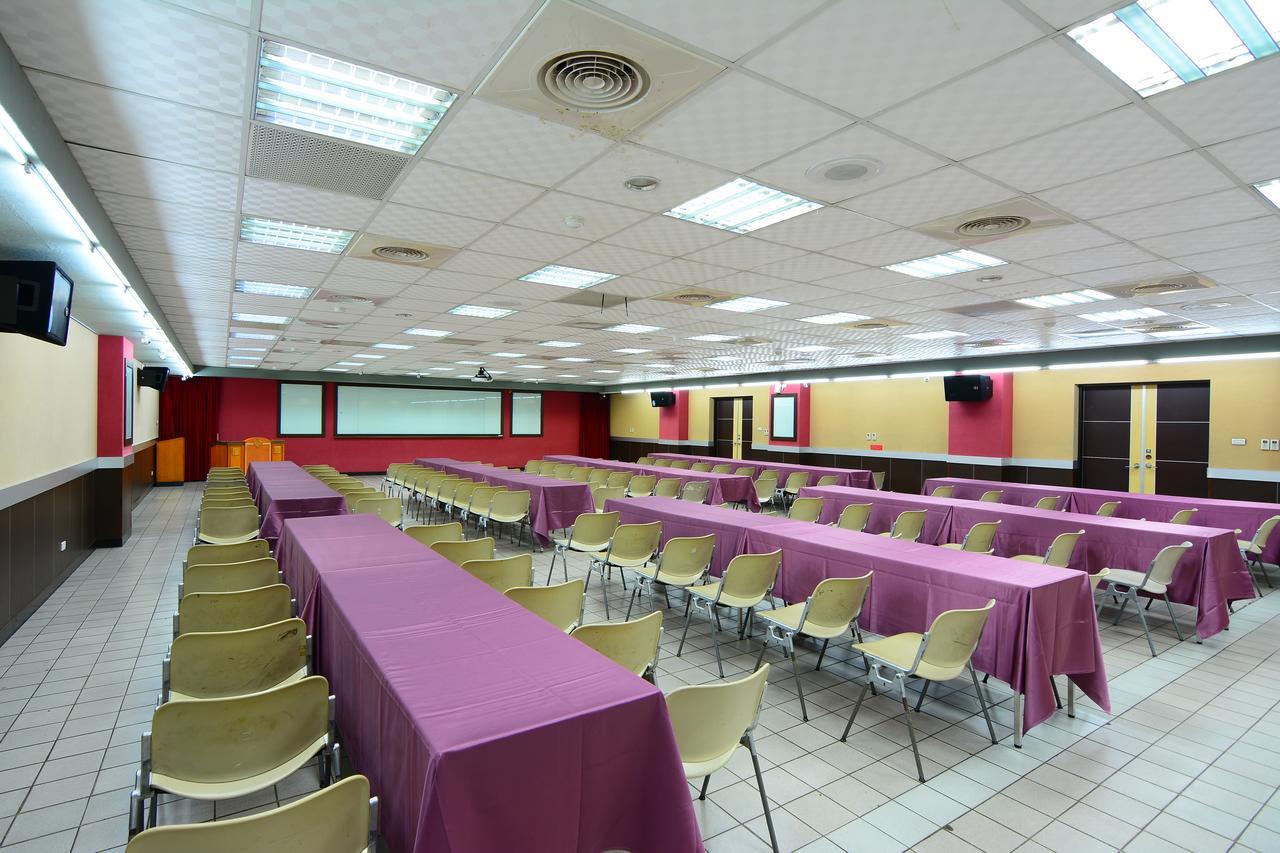 Chientan Youth Hotel Tchaj-pej Exteriér fotografie