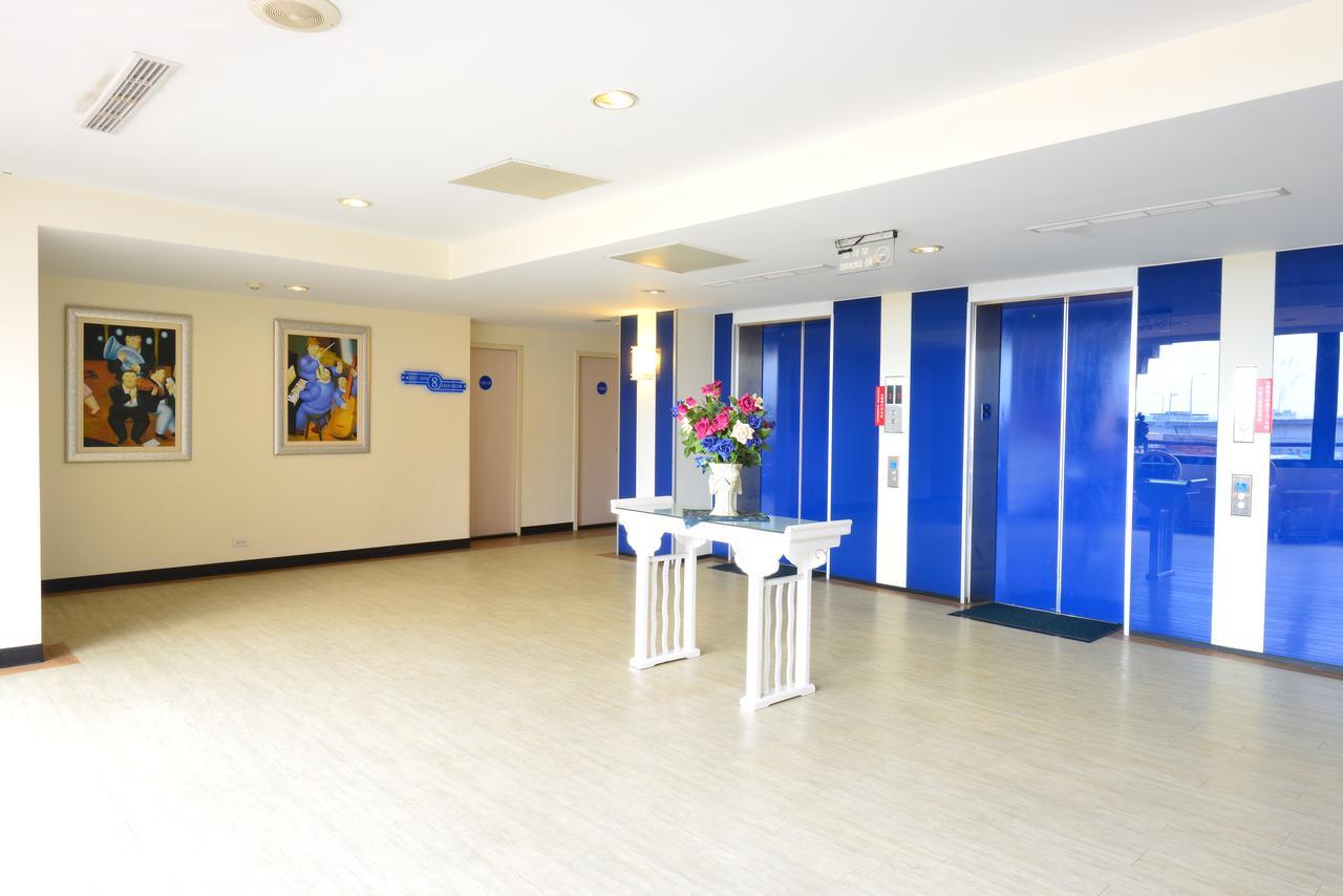 Chientan Youth Hotel Tchaj-pej Exteriér fotografie